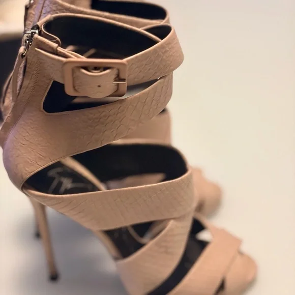 Giuseppe Zanotti Blush Pink Croc-Embossed Strappy Stiletto Sandals Size 38 - Picture 4 of 14